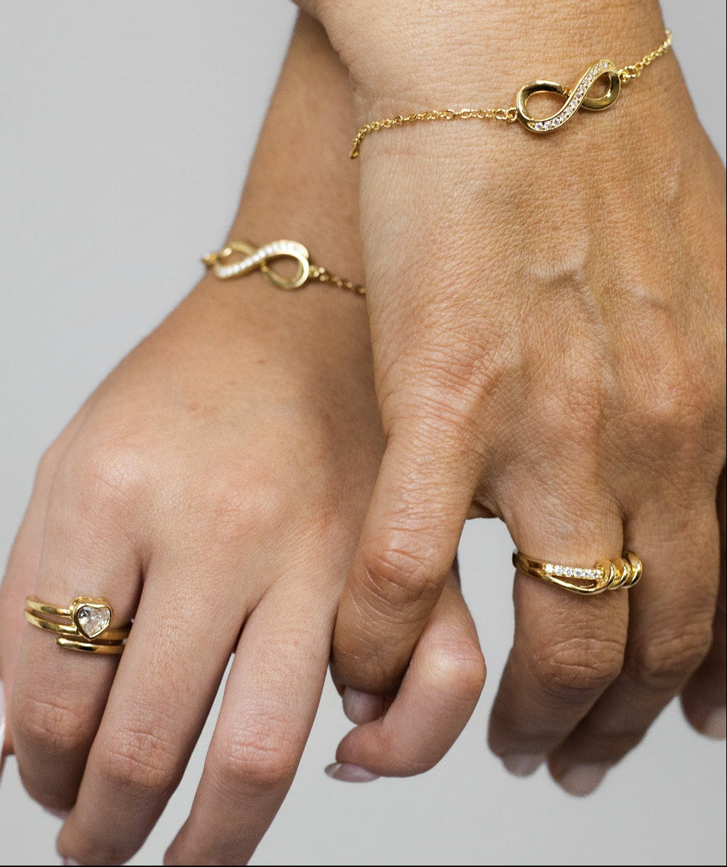 Pulseira Infinite Love